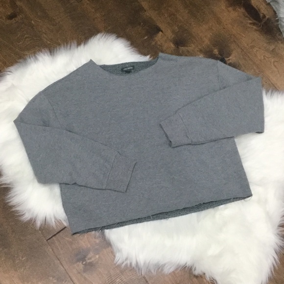 Sweaters - Wild Fable Medium Crop Top Raw Hem Sweater